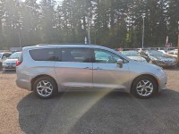 Image for 2017 Chrysler Pacifica Touring L ID: 6815877