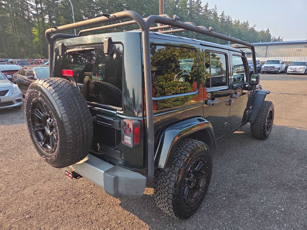 2012 Jeep Wrangler Unlimited Image 8