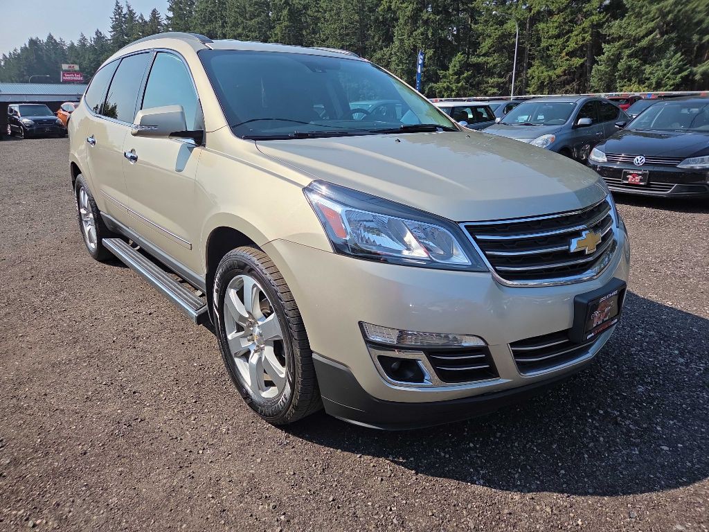 2017 Chevrolet Traverse Image 5