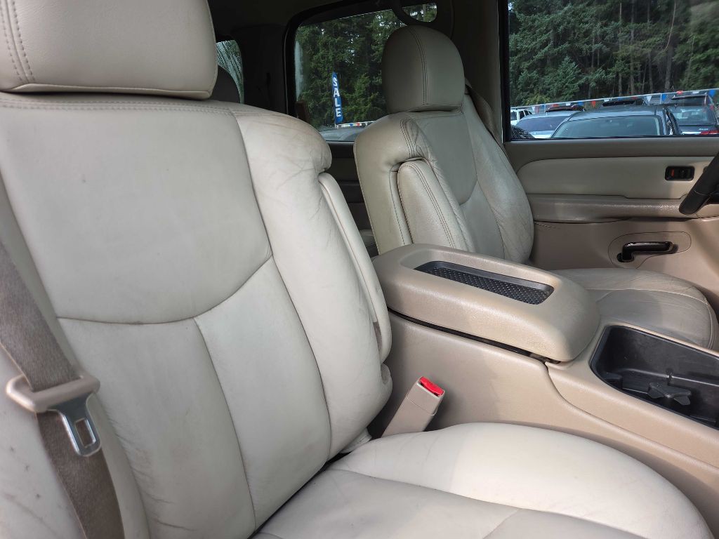 2003 GMC Yukon Image 11