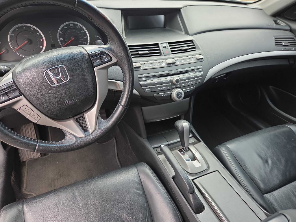 2012 Honda Accord Image 10