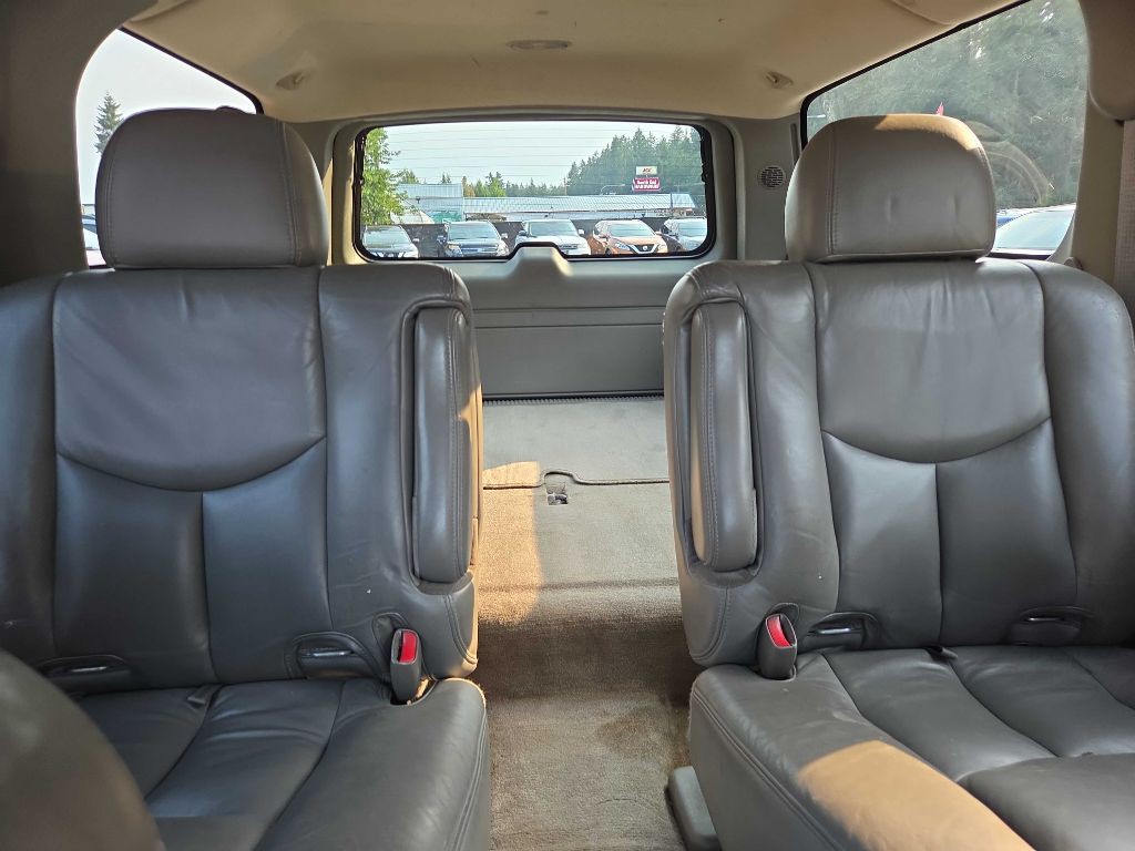 2005 GMC Yukon Image 13