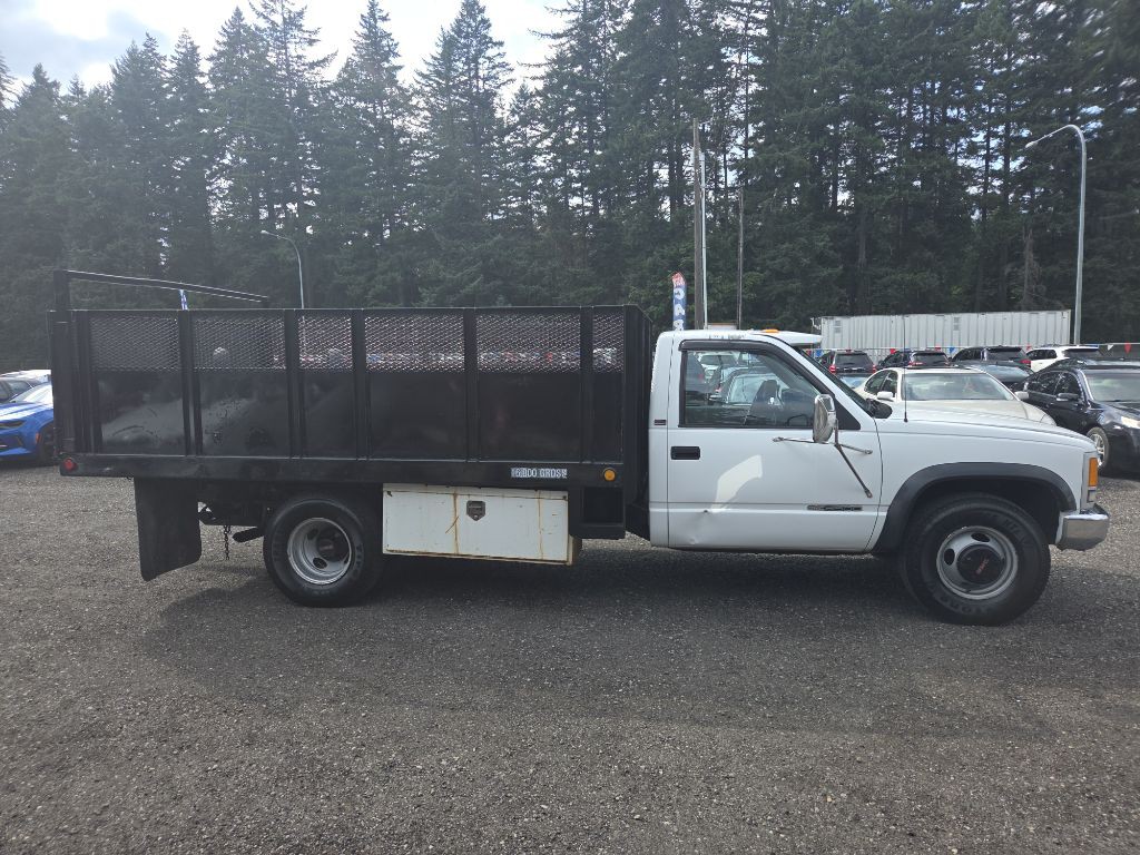 1991 GMC Sierra Image 2