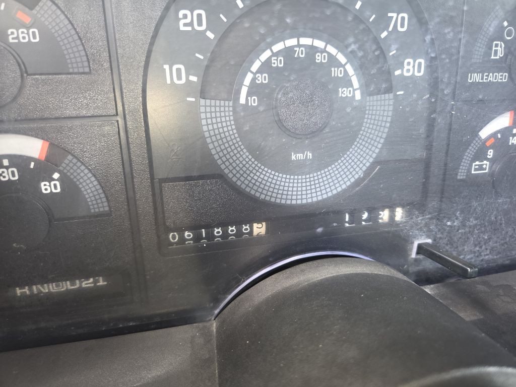 1991 GMC Sierra Image 11