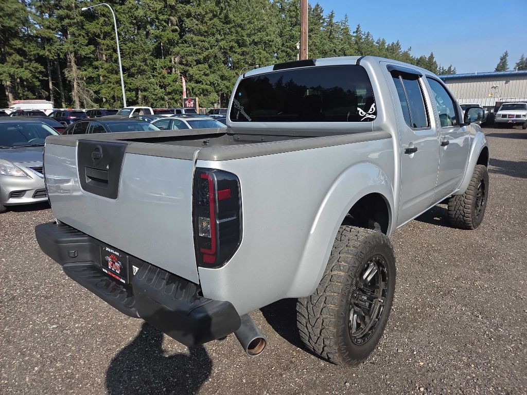 2012 Nissan Frontier Image 7