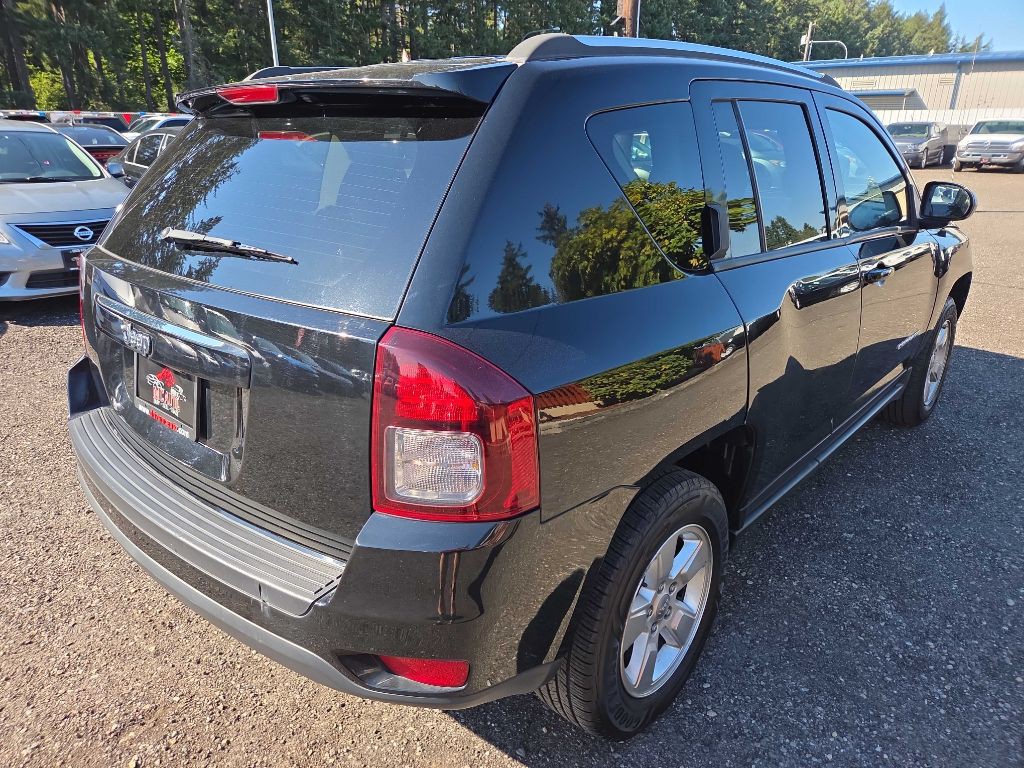 2014 Jeep Compass Image 8