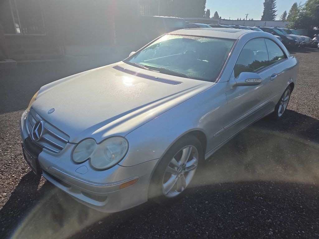 2006 Mercedes-Benz CLK-Class Image 5