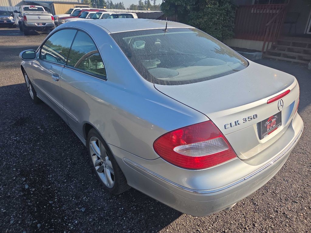 2006 Mercedes-Benz CLK-Class Image 6
