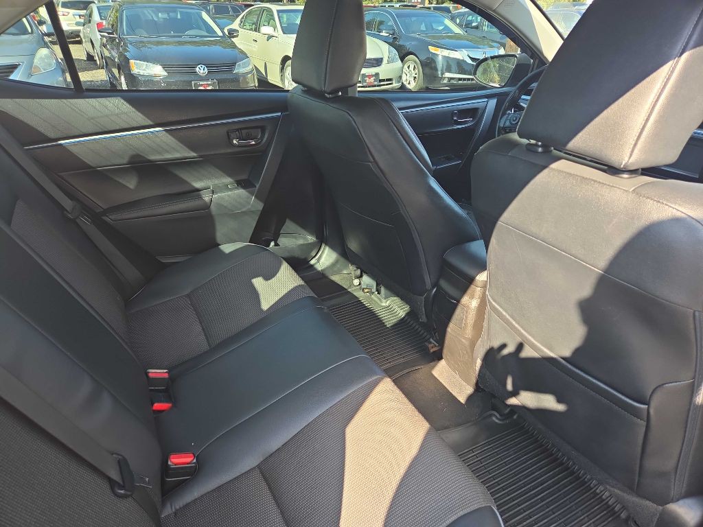 2014 Toyota Corolla Image 8