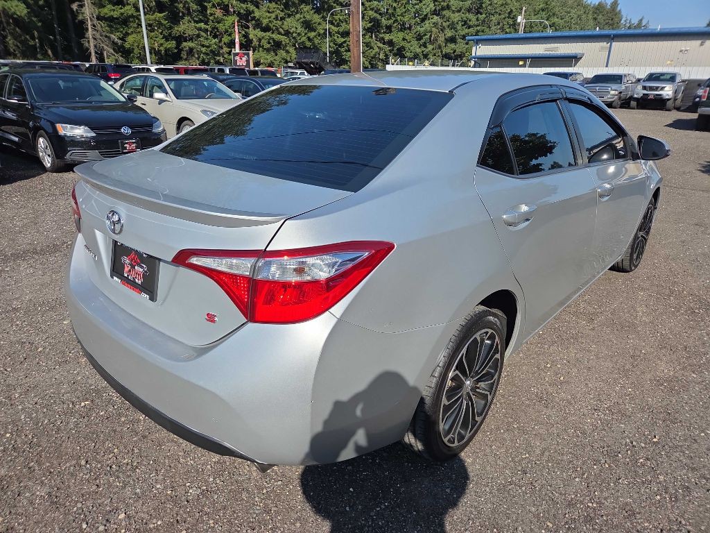 2014 Toyota Corolla Image 10