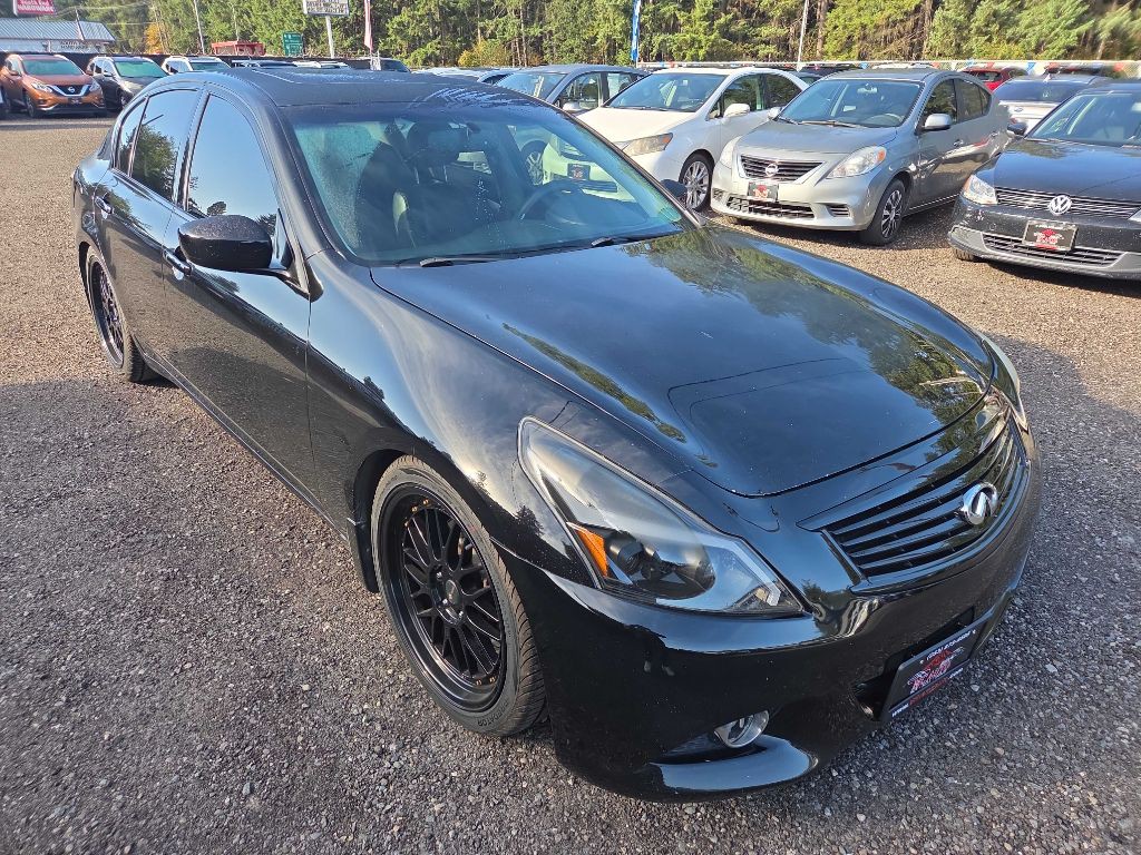 2010 INFINITI G37 Image 3