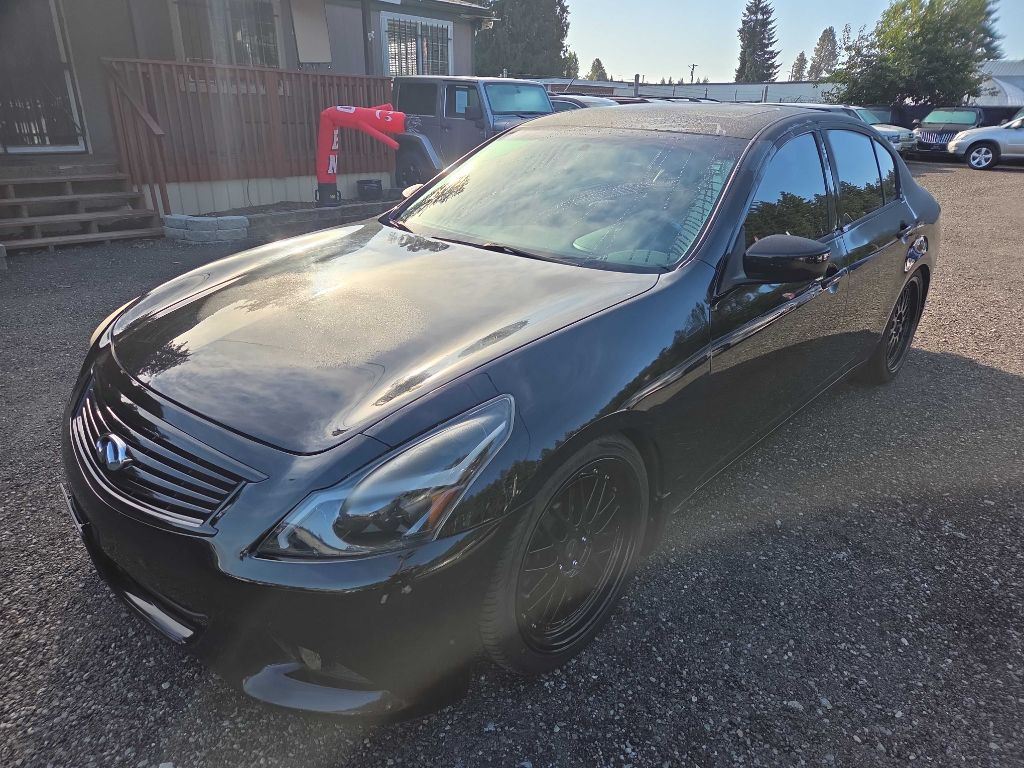 2010 INFINITI G37 Image 4