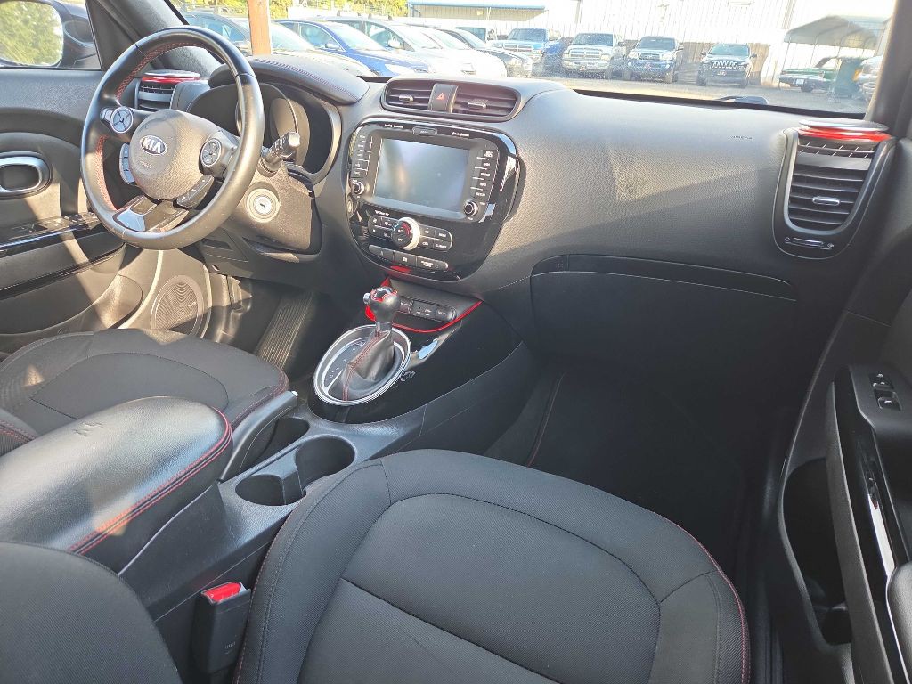 2015 Kia Soul Image 8