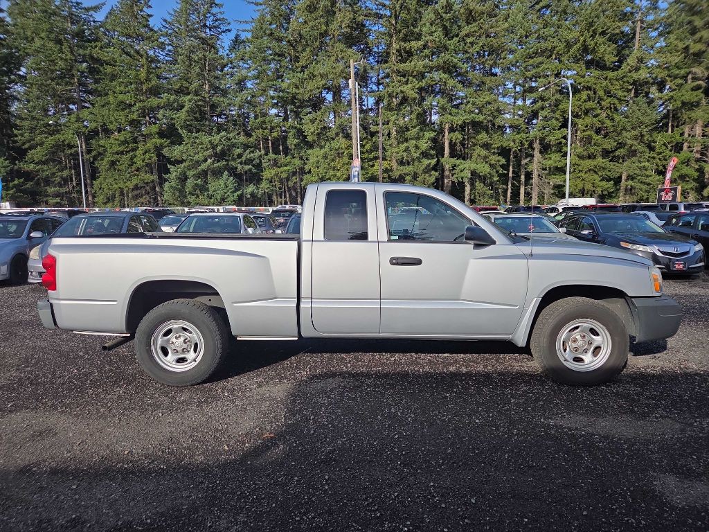 2006 Dodge Dakota Image 1