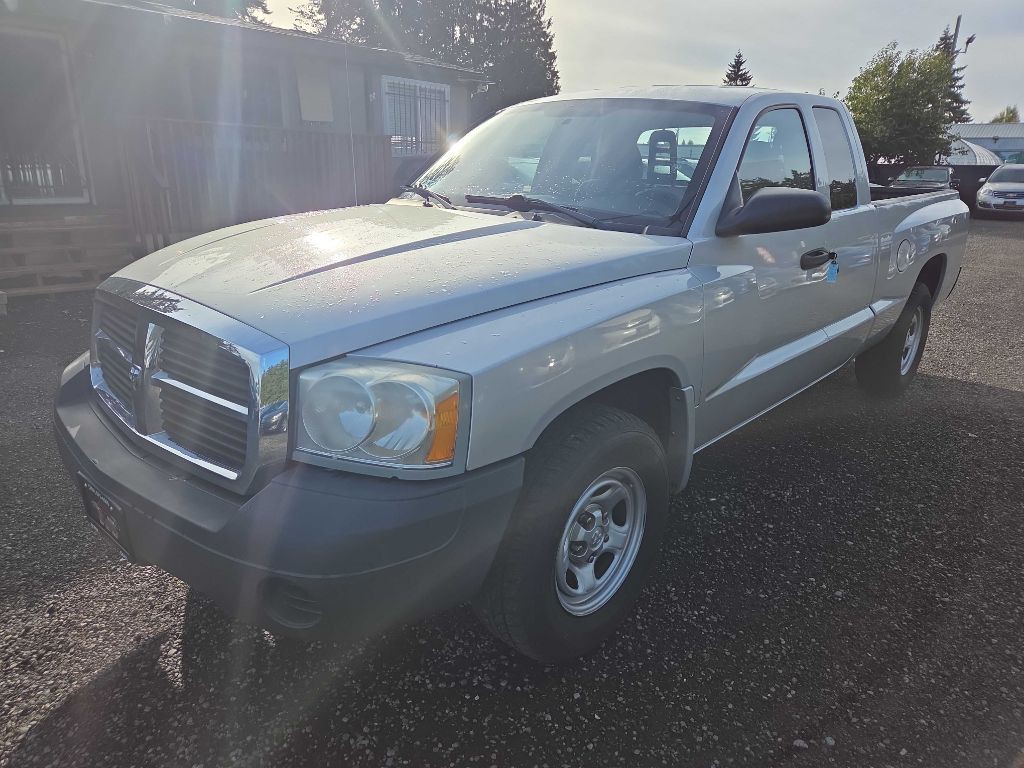 2006 Dodge Dakota Image 3