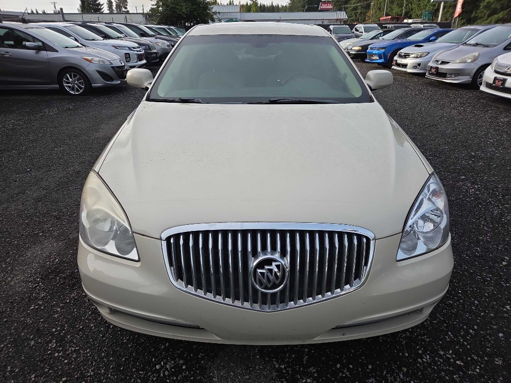 2011 Buick Lucerne Image 4