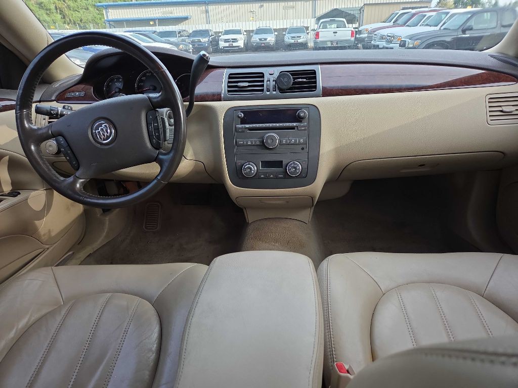 2011 Buick Lucerne Image 11