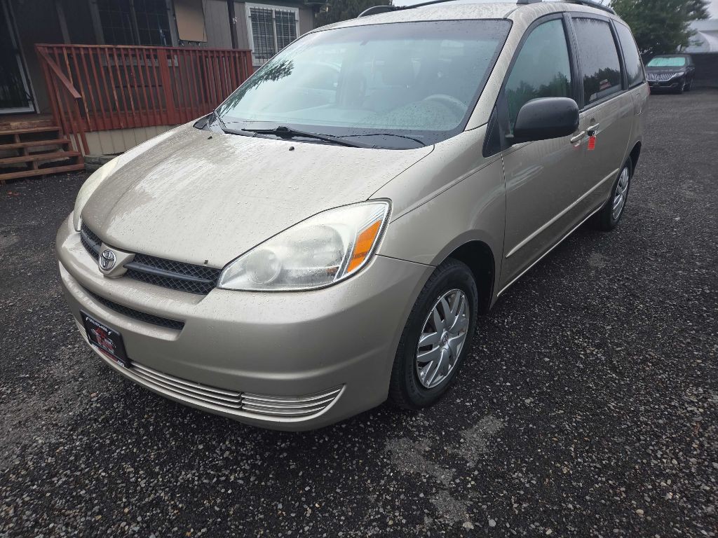 2005 Toyota Sienna Image 2
