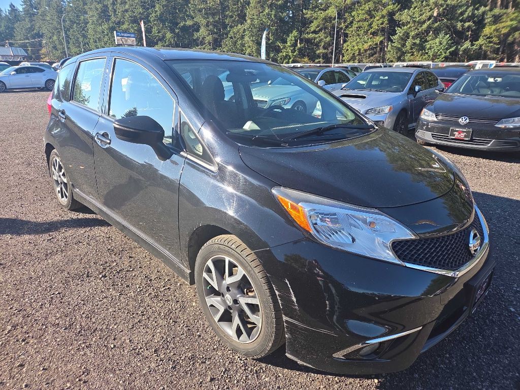 2015 Nissan Versa Image 4