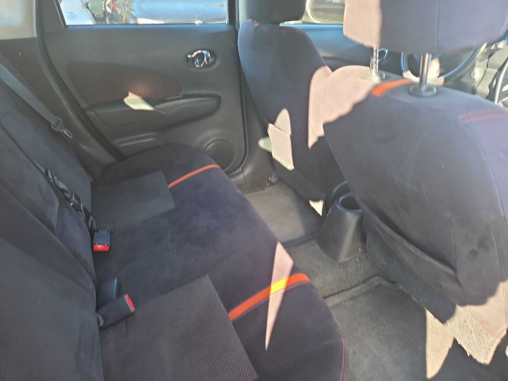 2015 Nissan Versa Image 8