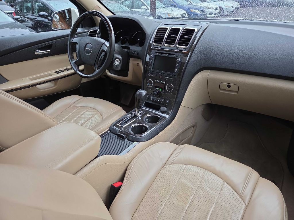 2012 GMC Acadia Image 12