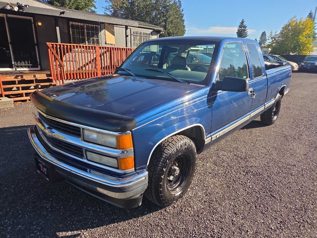 1998 Chevrolet C/K Image 4