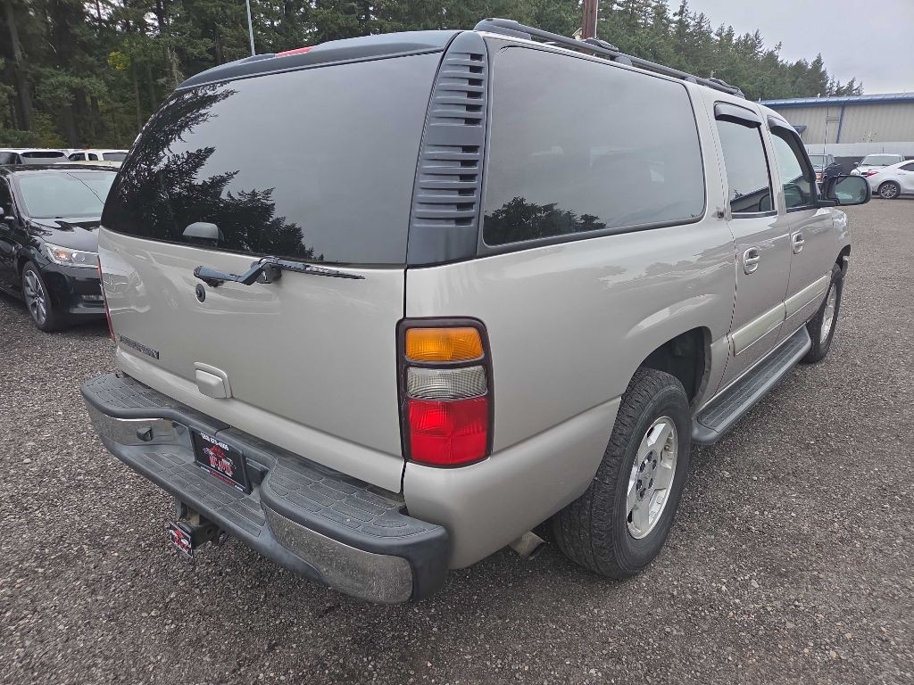 2006 Chevrolet Suburban Image 8