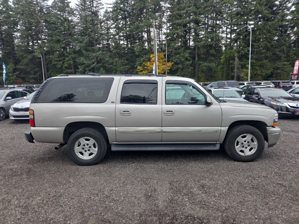 2006 Chevrolet Suburban Image 1