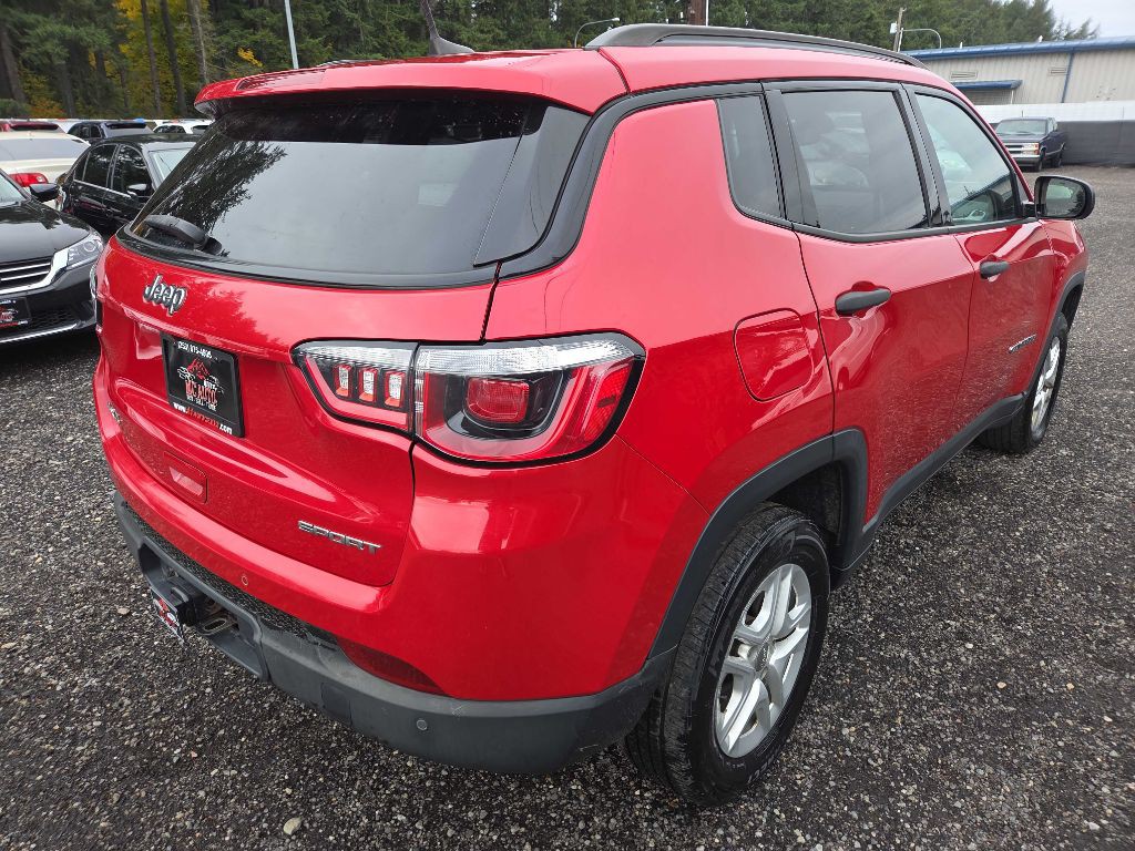 2018 Jeep Compass Image 8