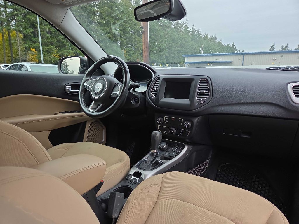2018 Jeep Compass Image 11