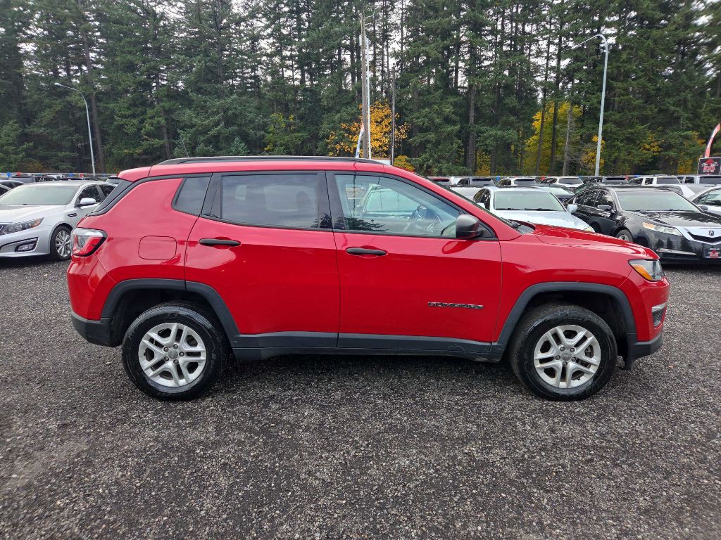 2018 Jeep Compass Image 1