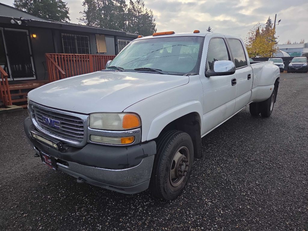 2001 GMC Sierra Image 3