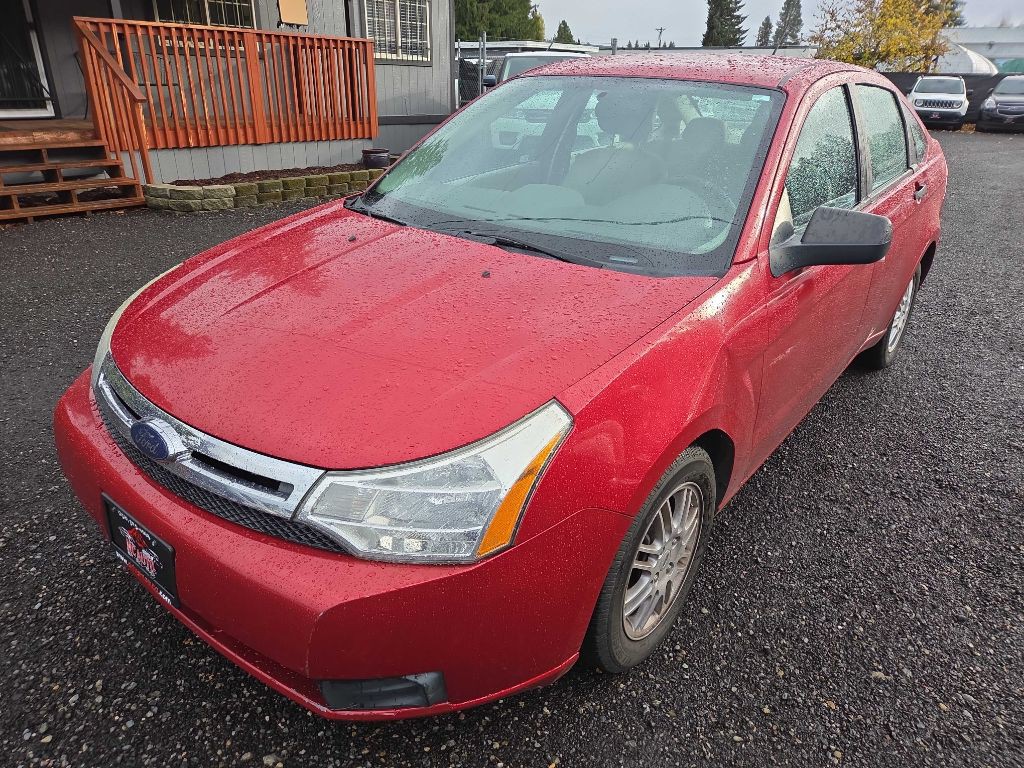 2010 Ford Focus Image 2