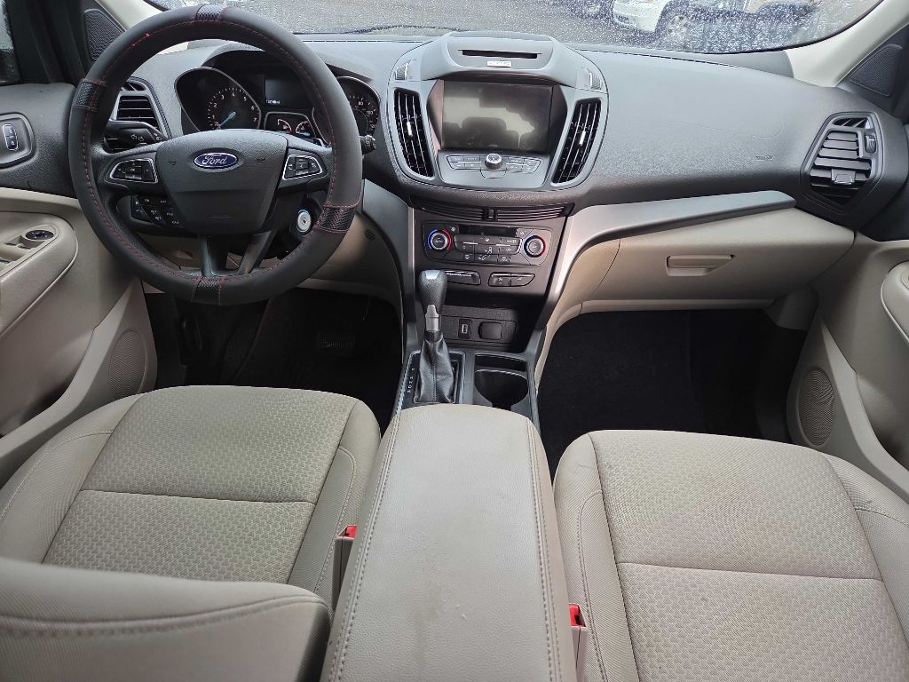 2017 Ford Escape Image 9