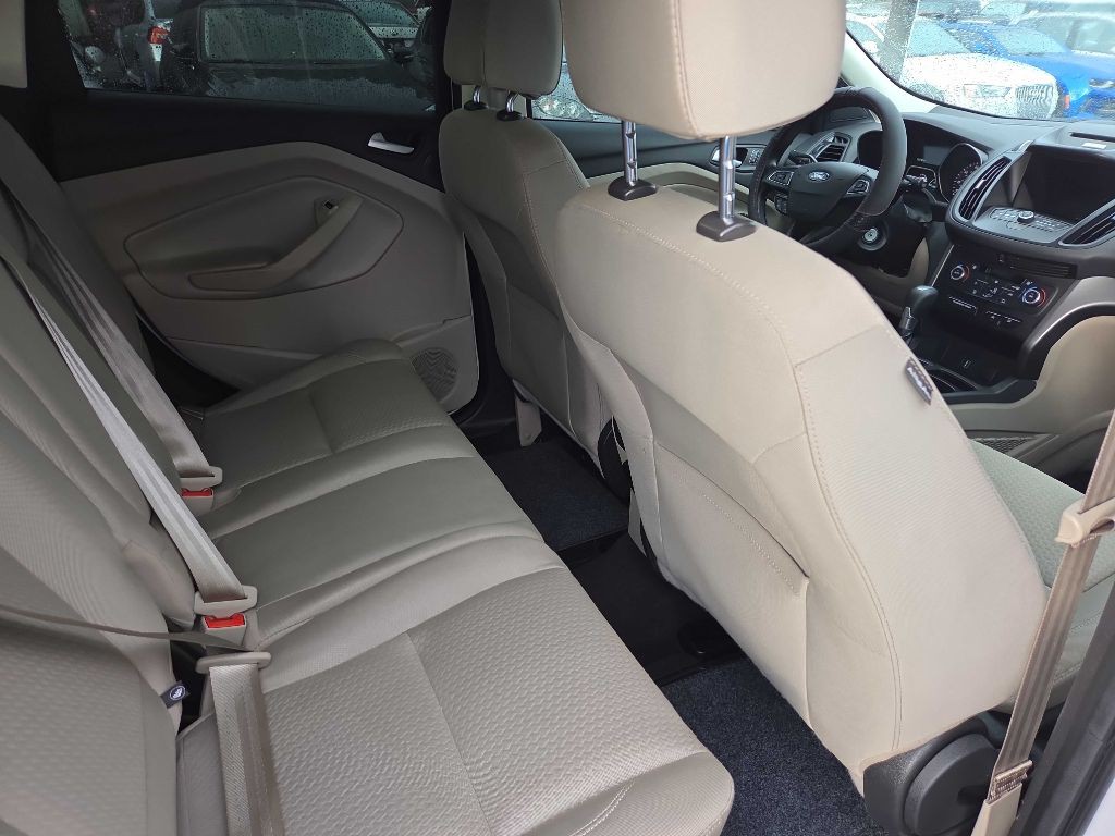 2017 Ford Escape Image 12