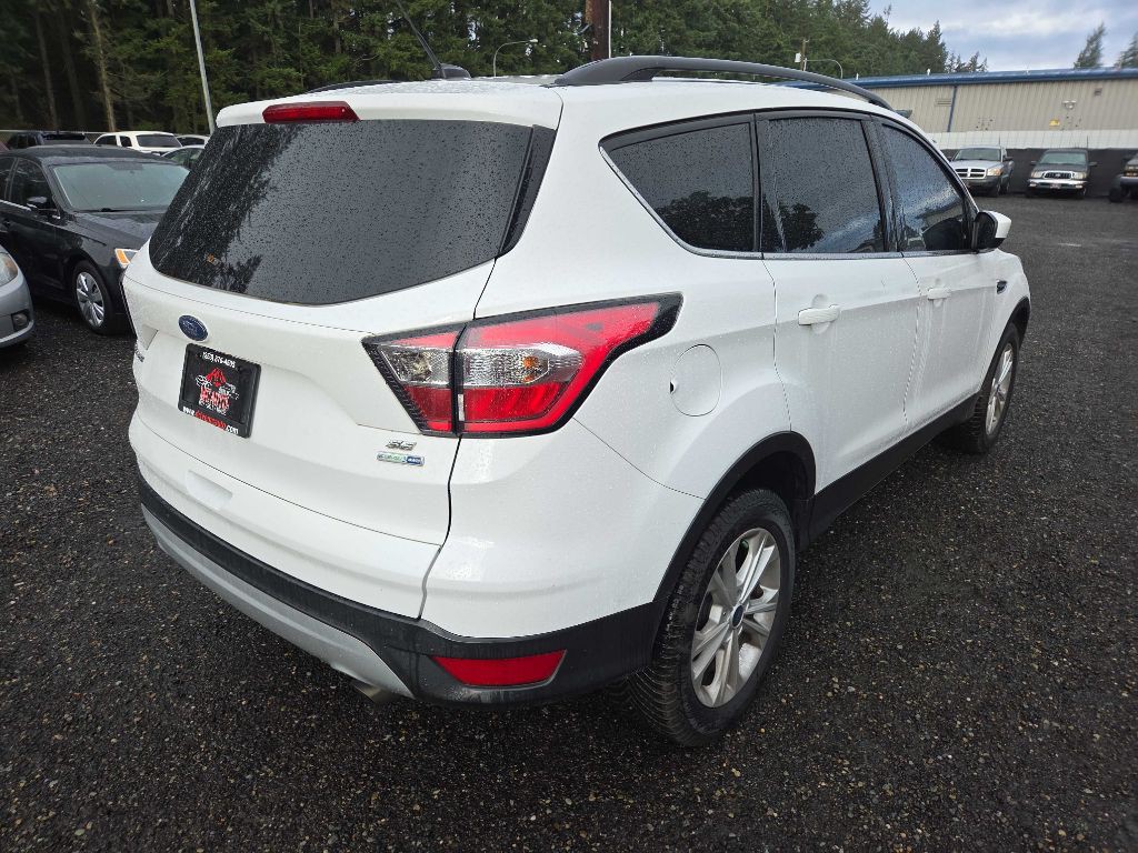 2017 Ford Escape Image 8