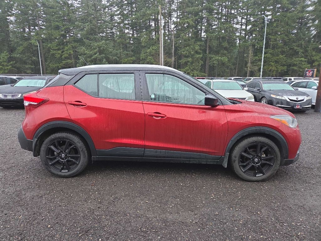 2020 Nissan Kicks Image 1