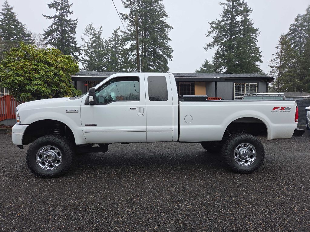 2005 Ford F-250 Image 5