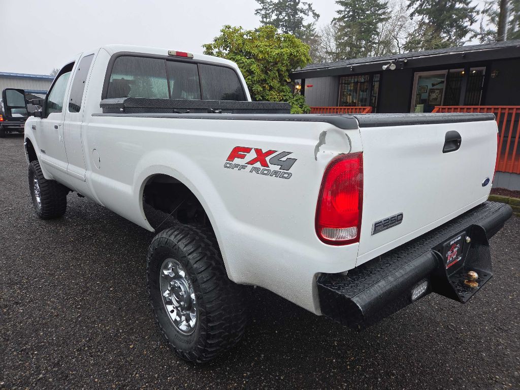 2005 Ford F-250 Image 6