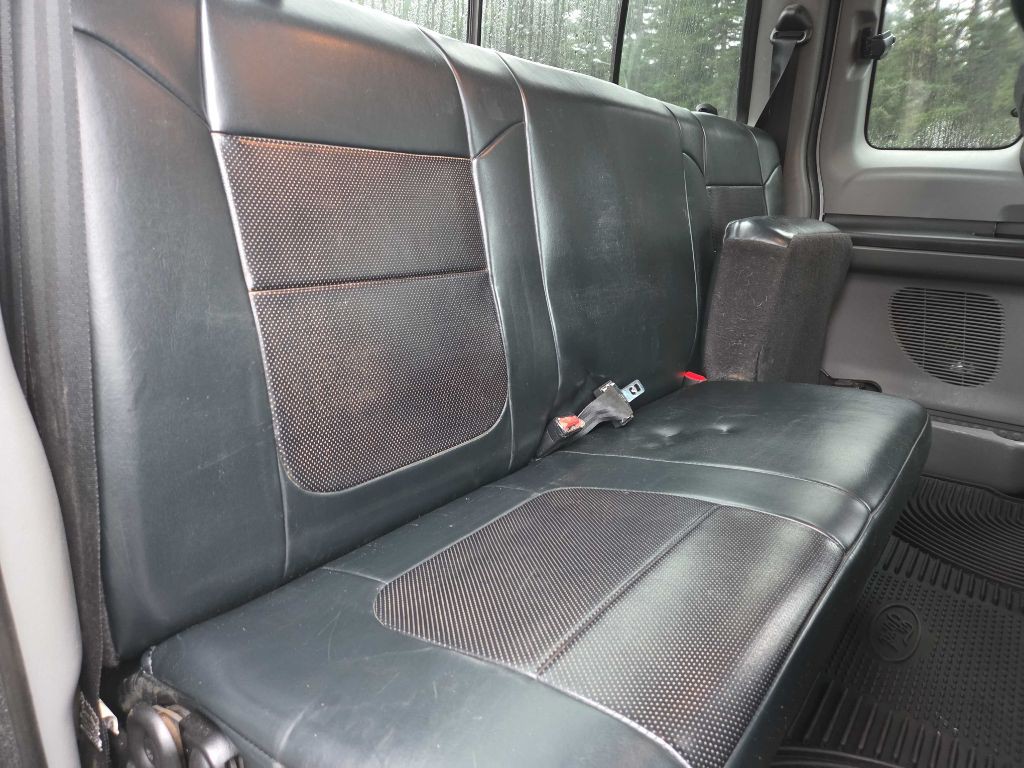 2005 Ford F-250 Image 8