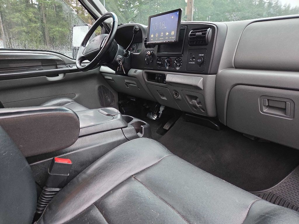 2005 Ford F-250 Image 10