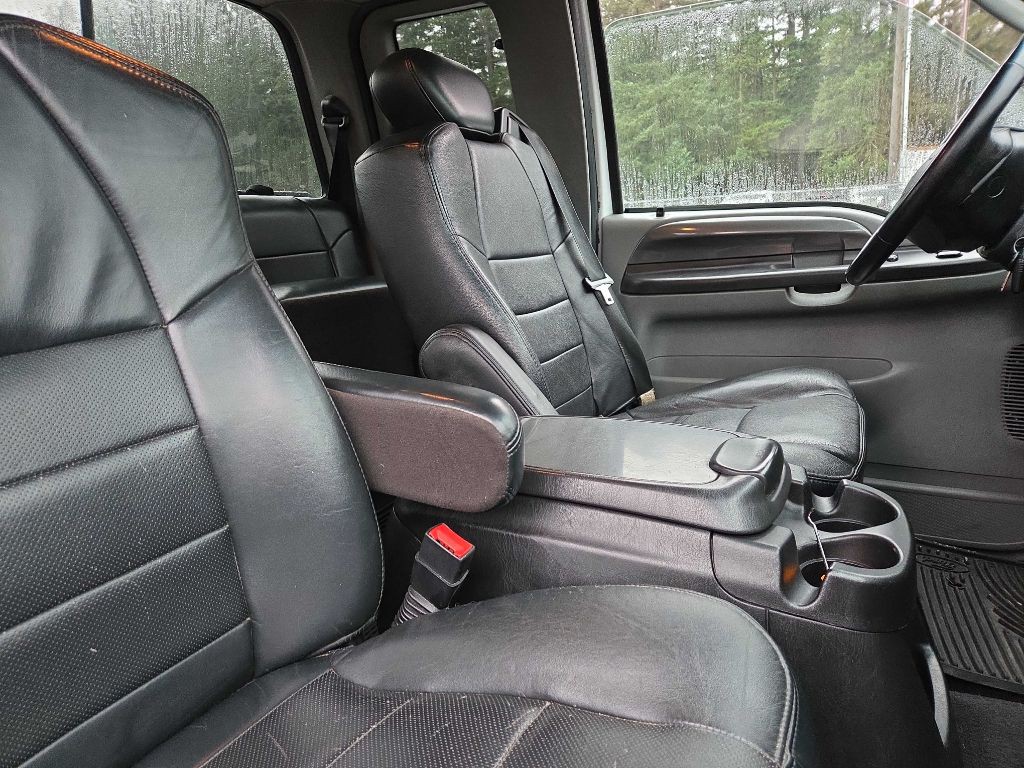 2005 Ford F-250 Image 13