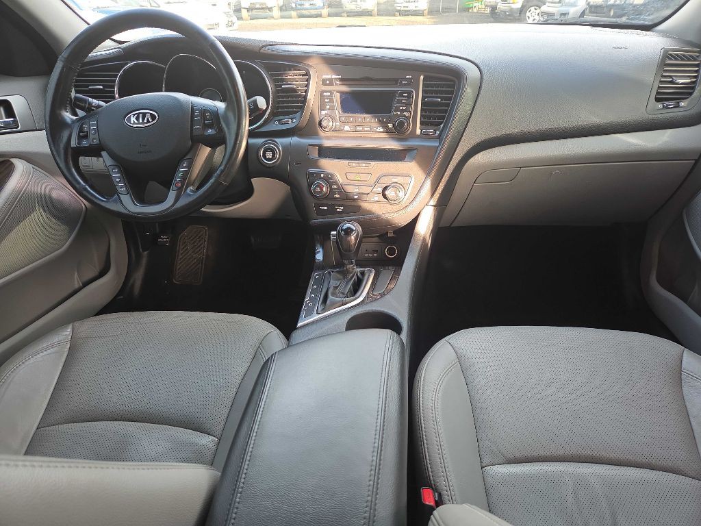 2012 Kia Optima Image 10