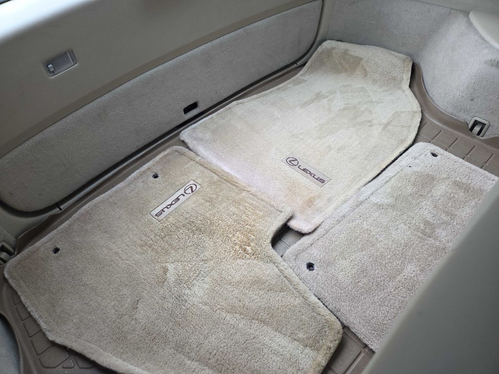 2006 Lexus RX Image 12