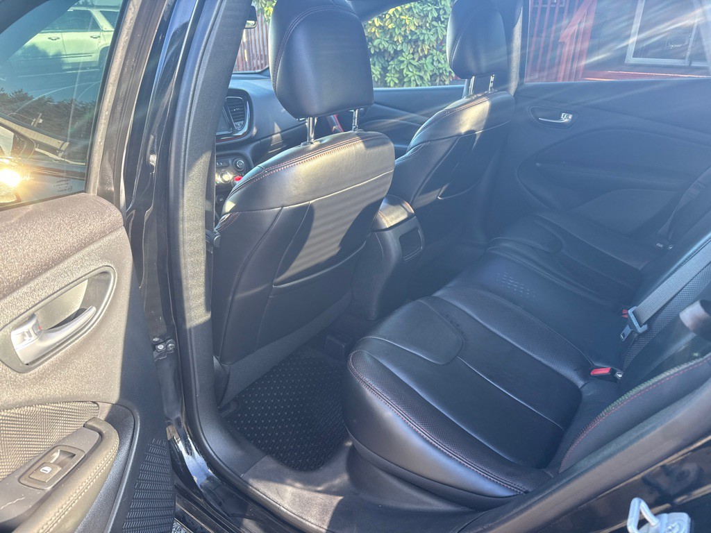 2015 Dodge Dart Image 10