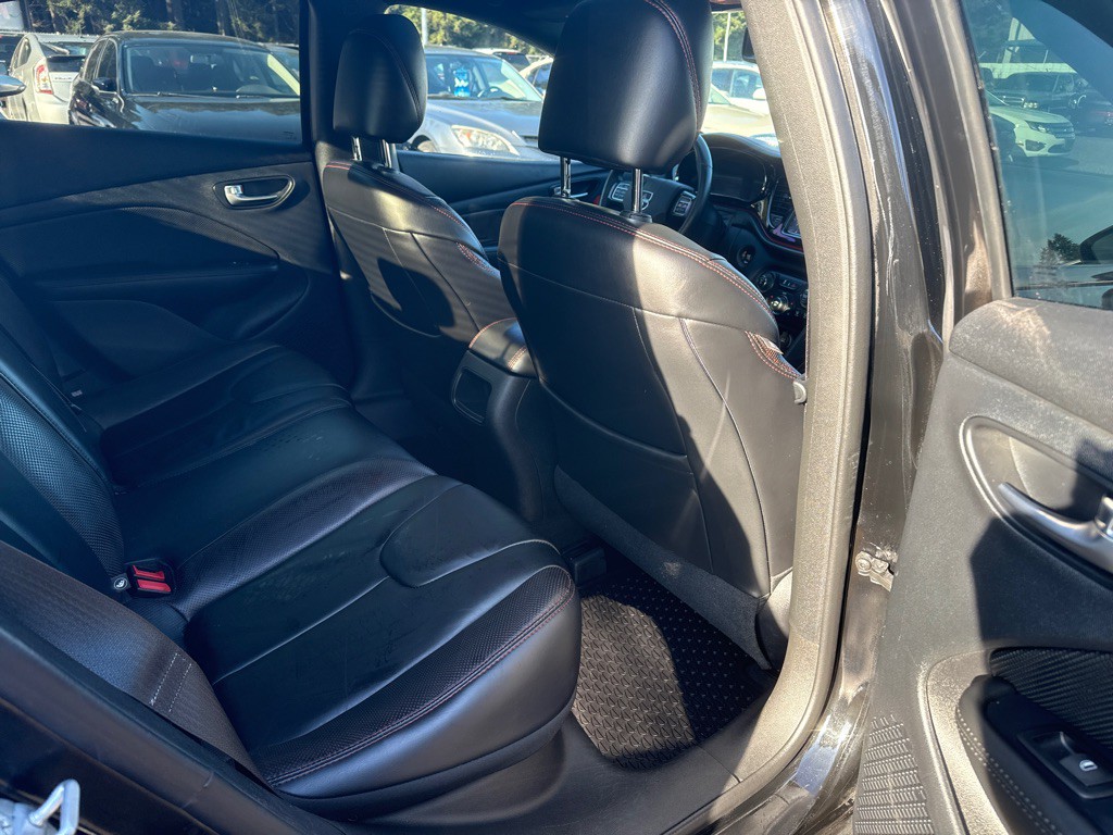 2015 Dodge Dart Image 11