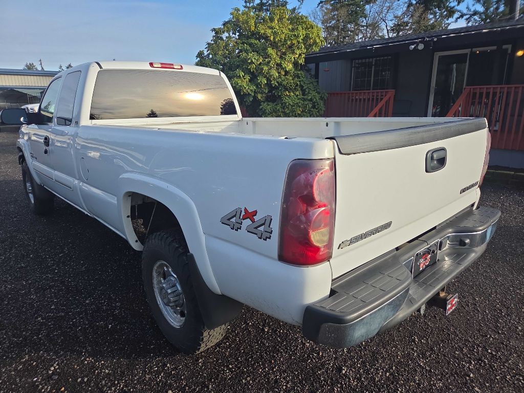 2003 Chevrolet Silverado 1500 Image 6