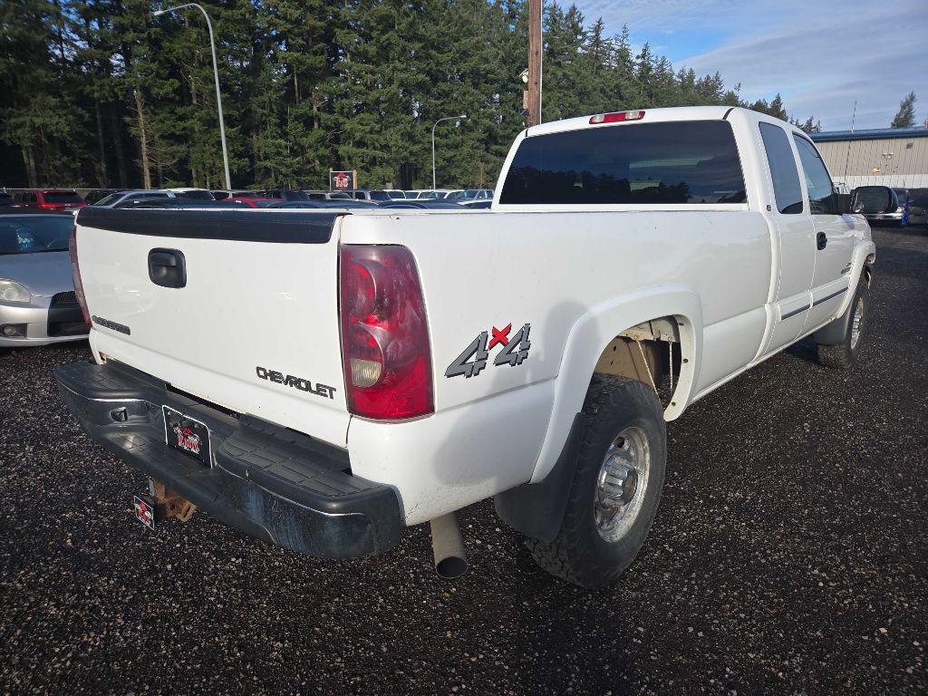2003 Chevrolet Silverado 1500 Image 8