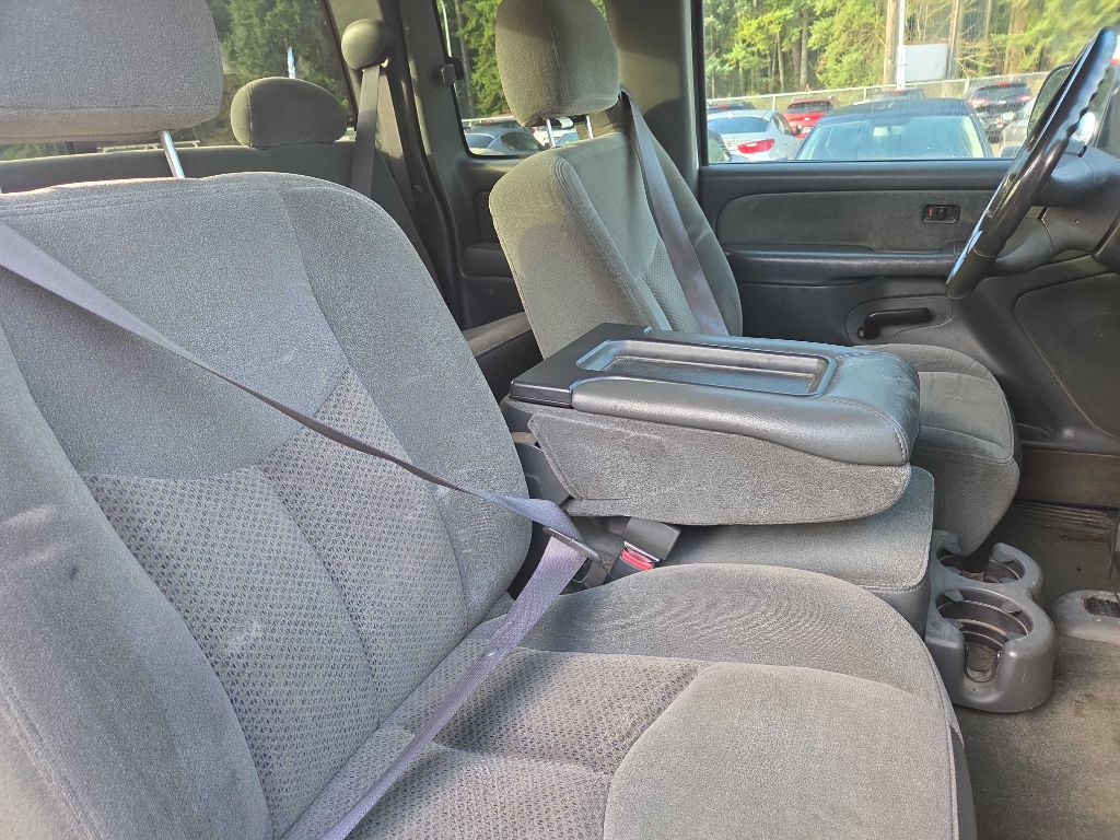 2003 Chevrolet Silverado 1500 Image 11