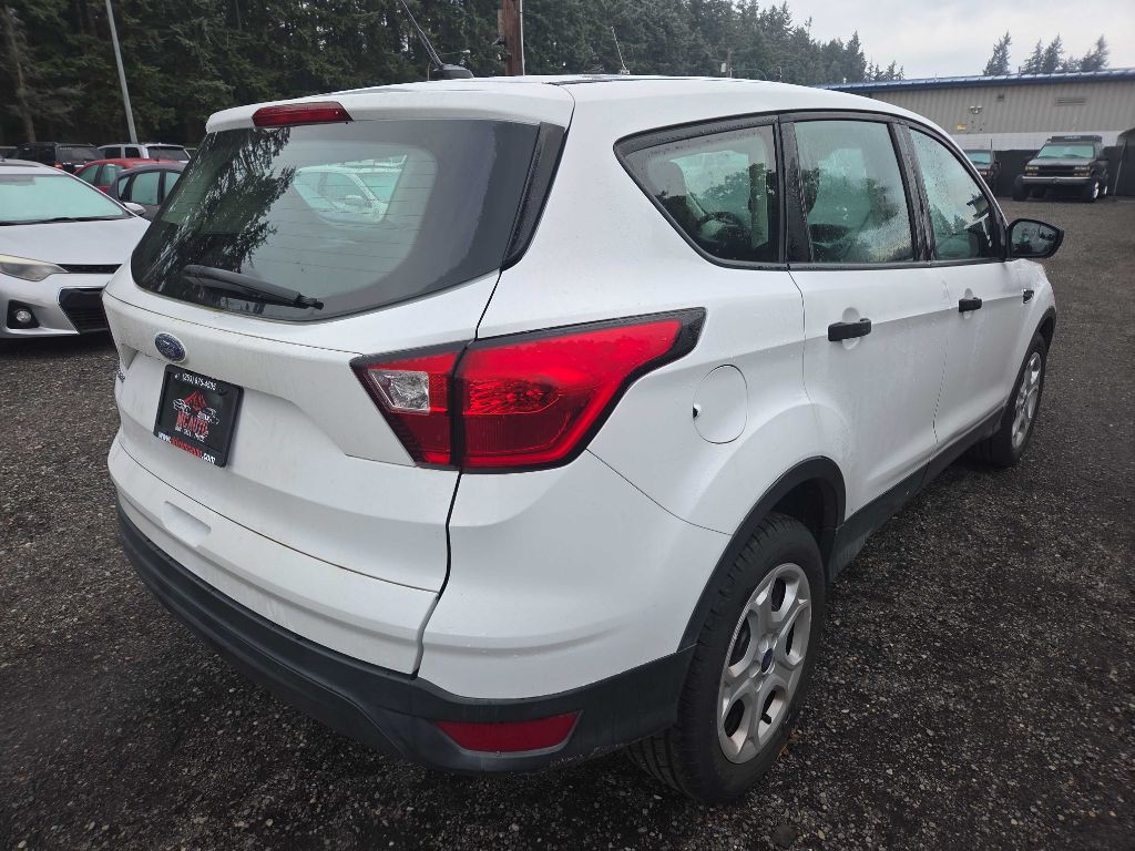 2019 Ford Escape Image 8